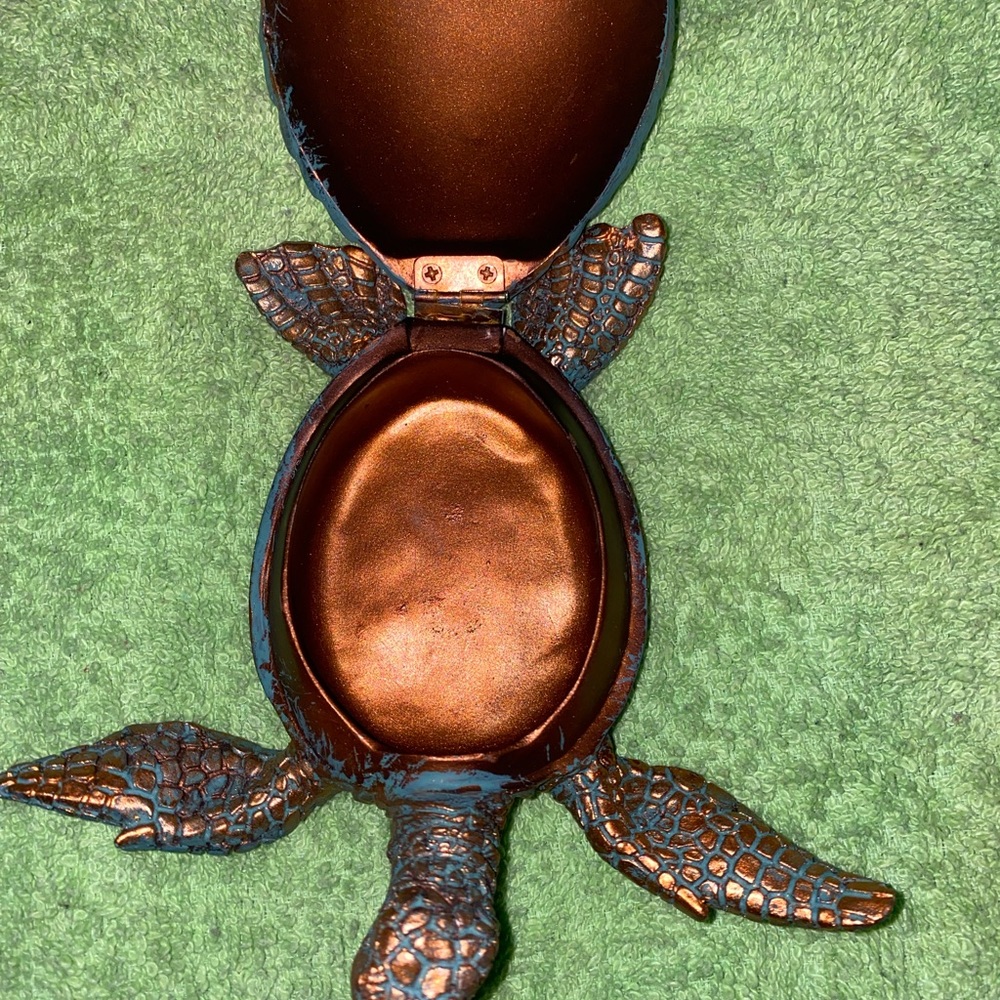 Sea Turtle 🐢 Trinket - Picture 3 of 3